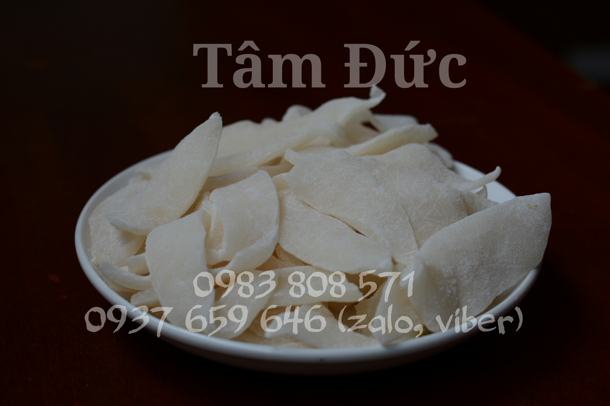 Mứt dừa non miếng vị truyền thống