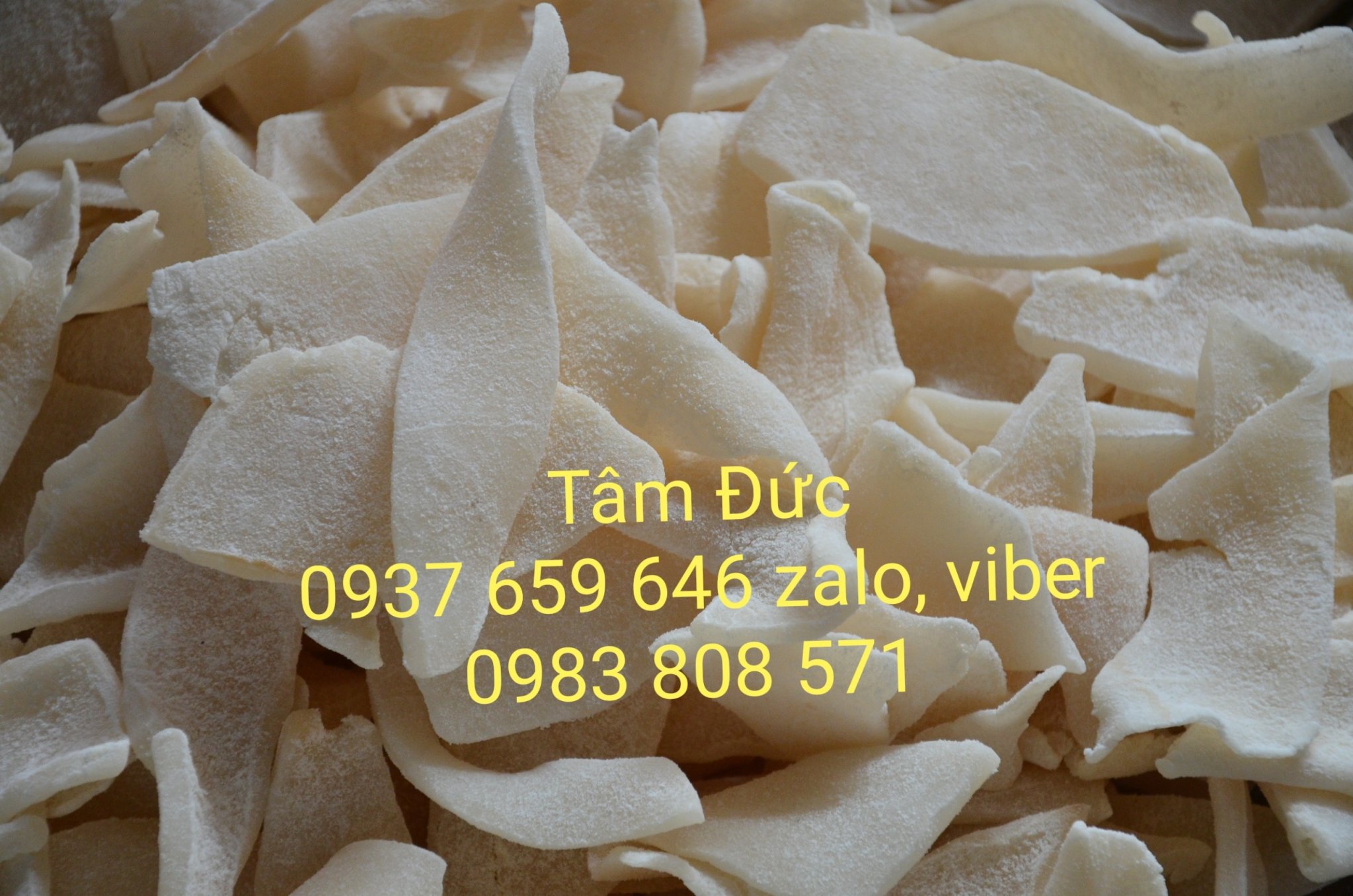 Mứt dừa non miếng vị truyền thống